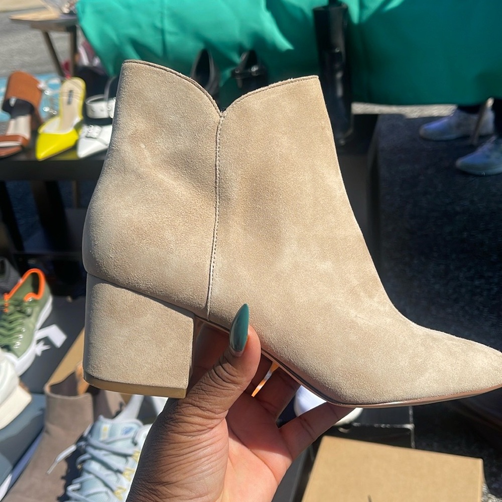 NWT Cole Haan Size 9